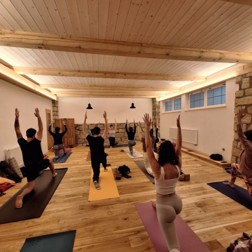 Ranní jógová praxe